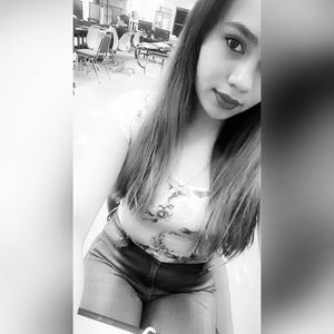 Meet your Posher, Marcela